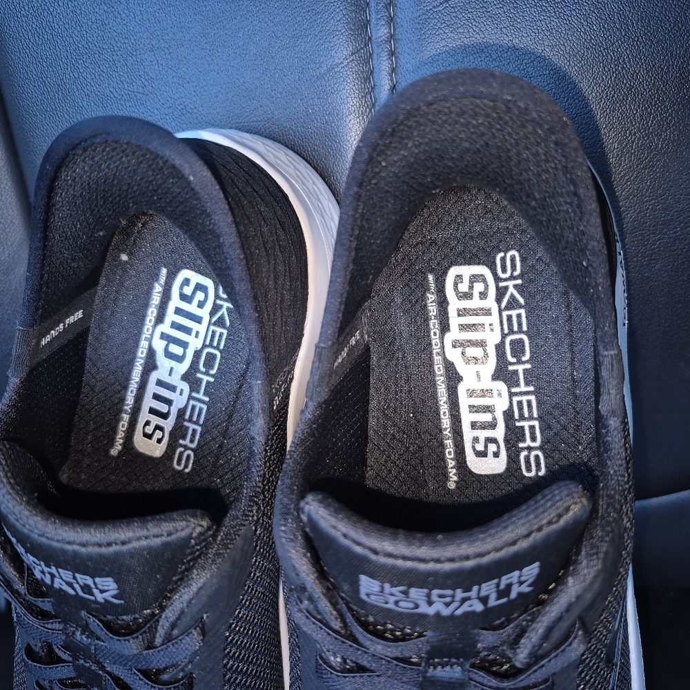 Skechers Slip Ins - Picture 2 of 7